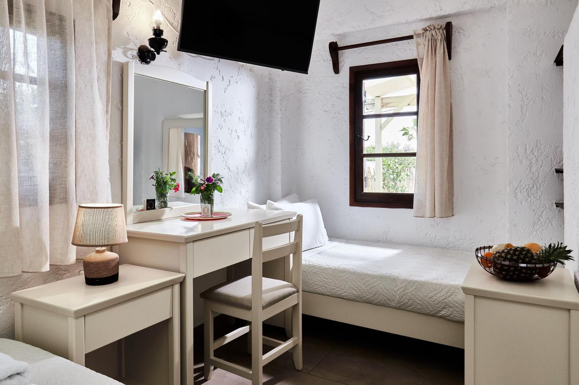 Mila Malia Studios Hotel المظهر الخارجي الصورة